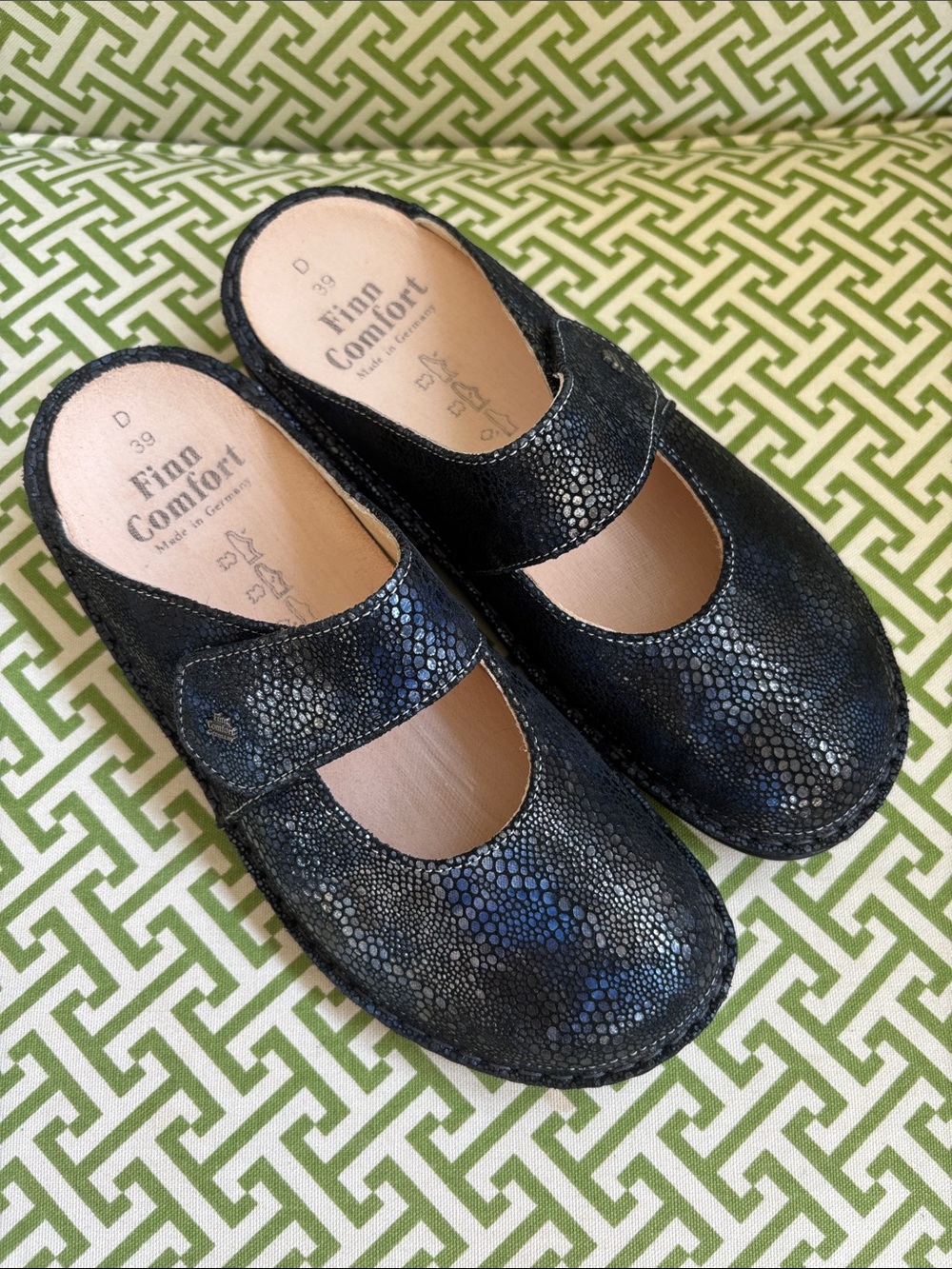 Like New Finn Comfort Mary Jane Mule Clogs Size EU39